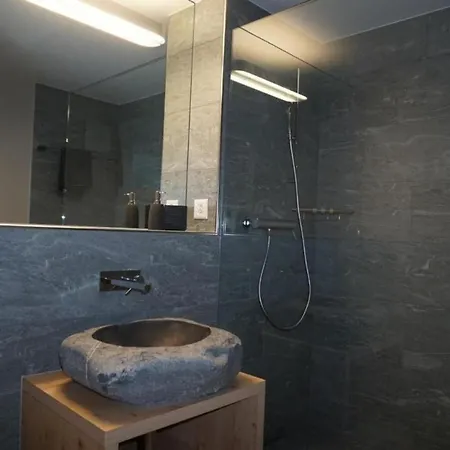 Ausstein Punkt Ch Apartment *